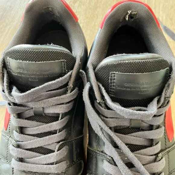 Mens Off-White c/o Virgil Abloh Black Red Sneakers - EU 43 / US 10